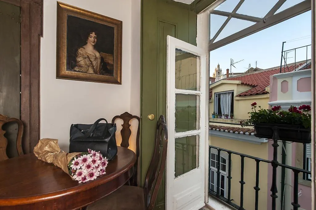 Alfama - St Estevao Viewpoint | Lisbon Cheese & Wine Apartments 0*,