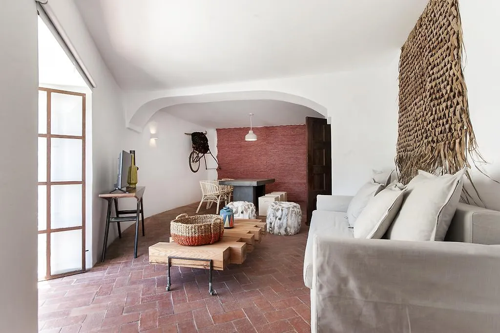 Alfama - St Estevao Viewpoint | Lisbon Cheese & Wine Apartments